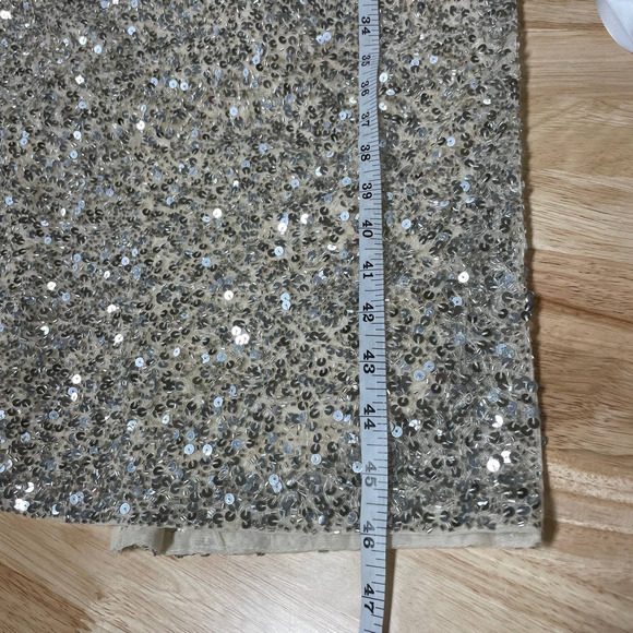 Mac Duggal NWOT Silver Sequined Modi Sheath Cocktail Dress Size 6 Beaded Sparkle - Picture 11 of 12